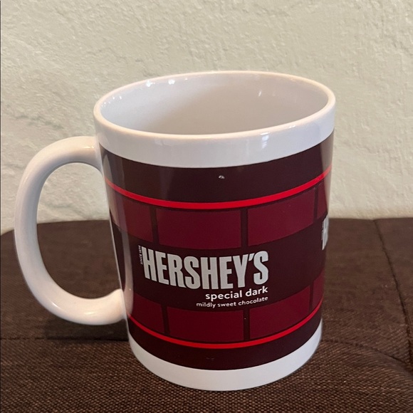 ( 0443) 8 0Z. Hershey's Special Dark Mug - Picture 3 of 9